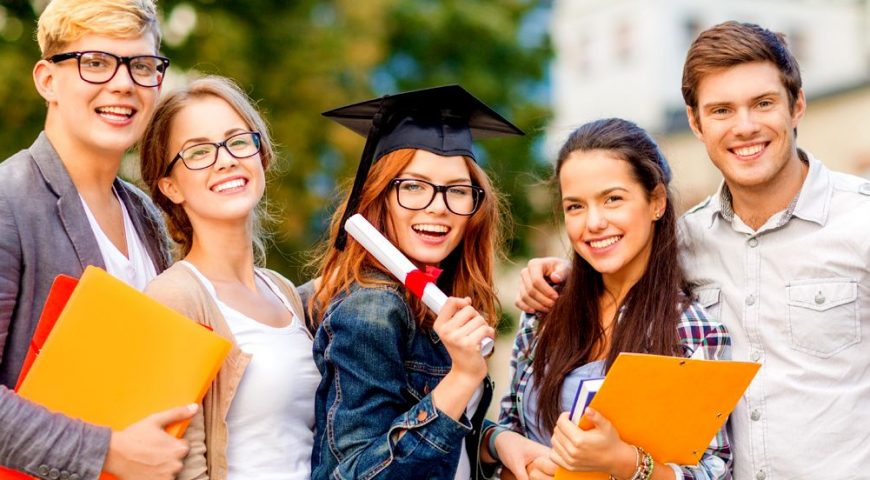 CREATOR: gd-jpeg v1.0 (using IJG JPEG v62), quality = 82