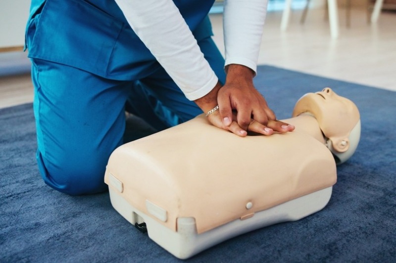 Kinh nghiệm thực hành trong năm 2 sẽ giúp học viên nâng cao kỹ năng chuyên môn