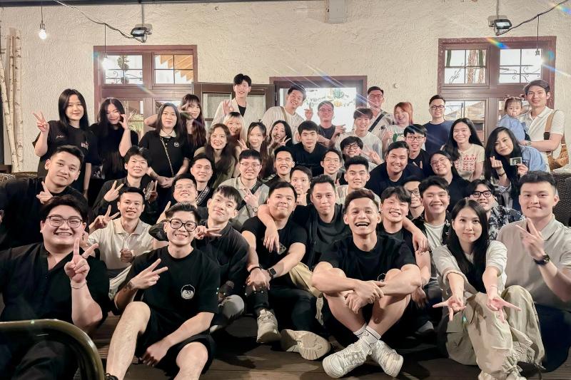 Kết nối với cộng đồng người Việt tại Đức giúp bạn mở rộng thêm nhiều mối quan hệ khi học tập tại nước ngoài