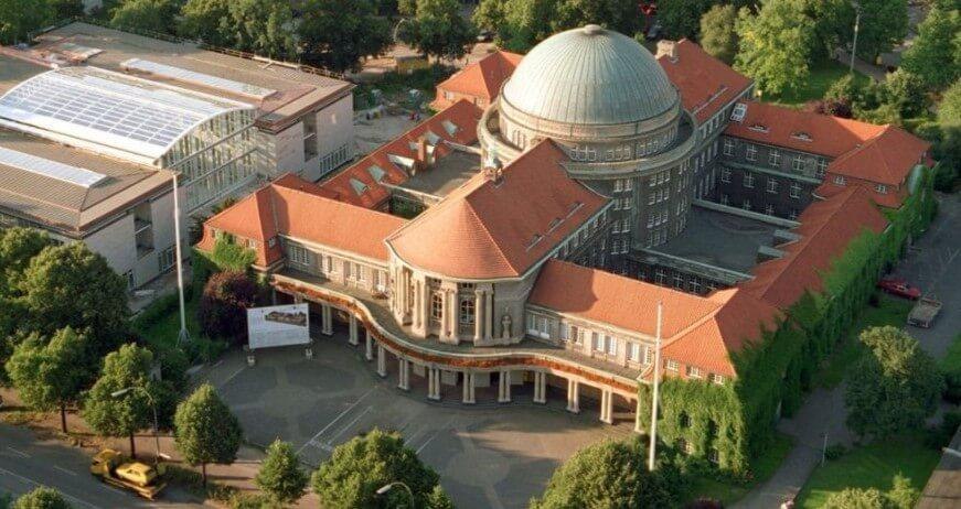 Trường Hamburg là lựa chọn hàng đầu cho những ai muốn du học Đức bằng tiếng Anh