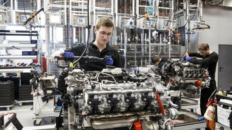 Kỹ sư ô tô có cơ hội định cư lâu dài tại Đức