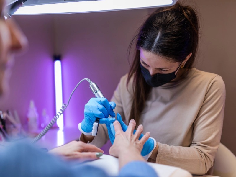 Du học nghề nail tại Đức không khó nếu bạn sẵn sàng học tiếng và theo đuổi lộ trình đào tạo chuẩn châu Âu