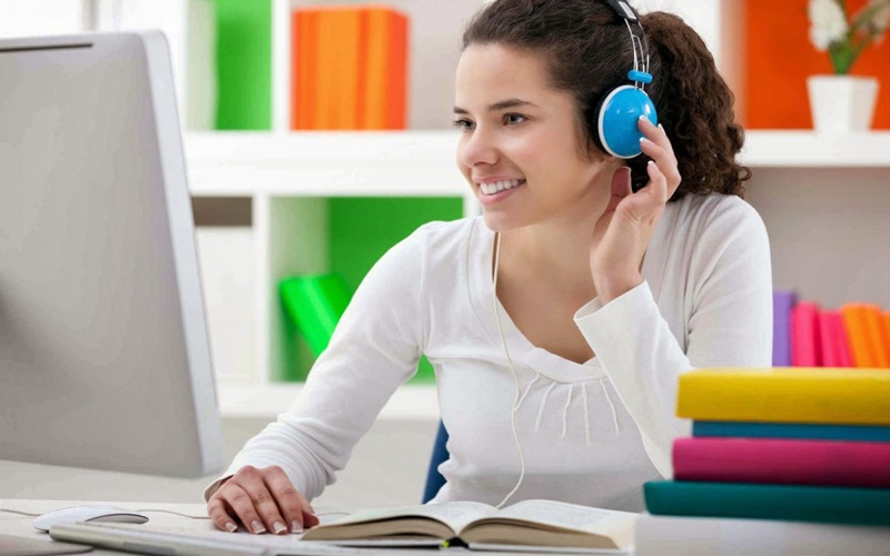 Áp dụng nhiều phương pháp học tập để cải thiện kỹ năng nghe tiếng Đức B1