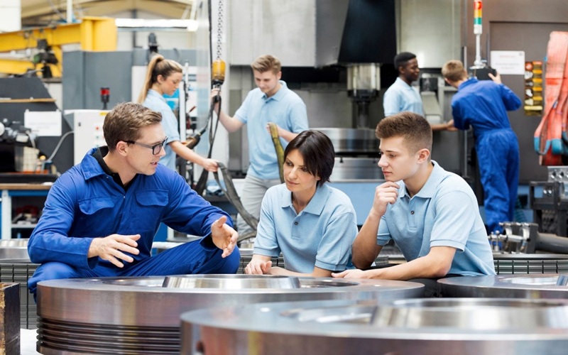 Điều kiện tham gia du học nghề Đức ngành KTV xử lý bề mặt kim loại